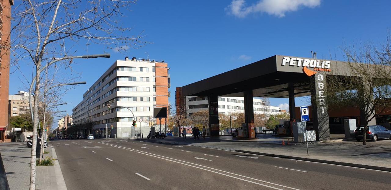 Subway Station Apartment Near Camp Nou L'Hospitalet de Llobregat Exteriör bild